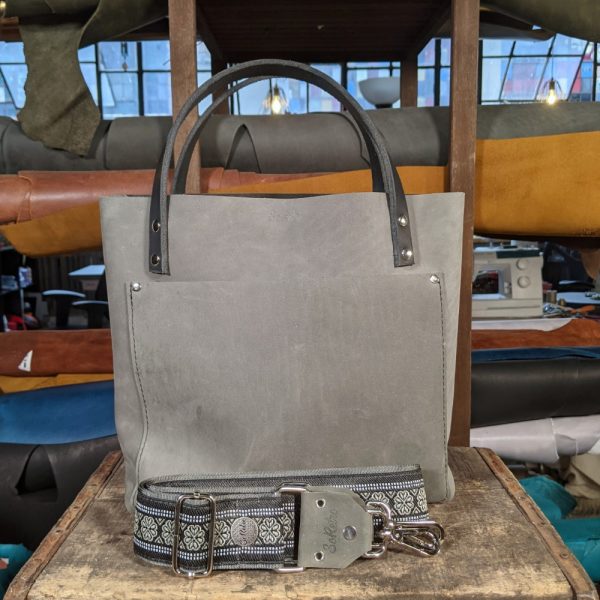 SoRetro FYG Leather Crossbody Tote - Stingray Gray with Norwood on Gray - Silver Hardware