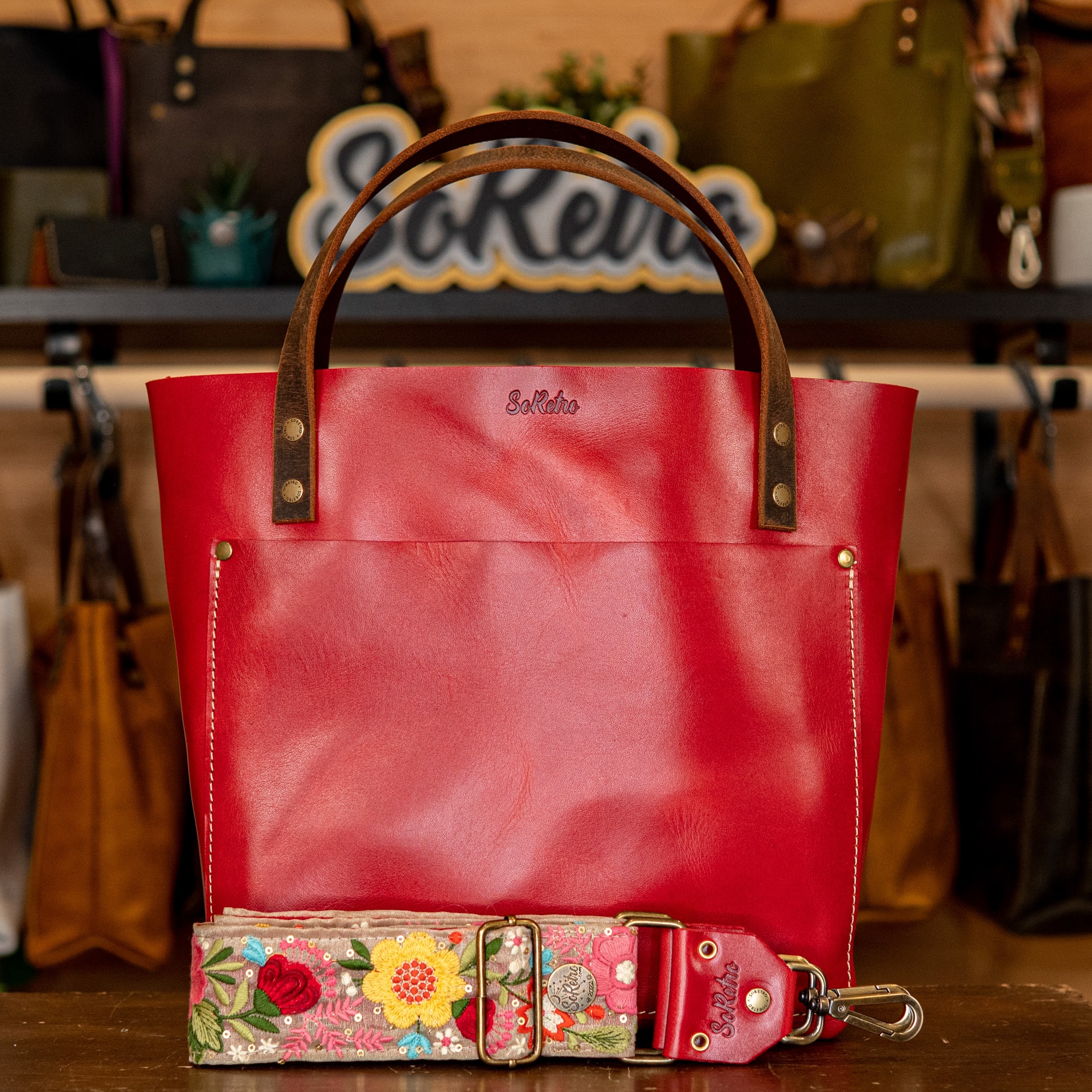 SoRetro Verdura Perfect FYG Leather Crossbody Tote – Ciliegia with