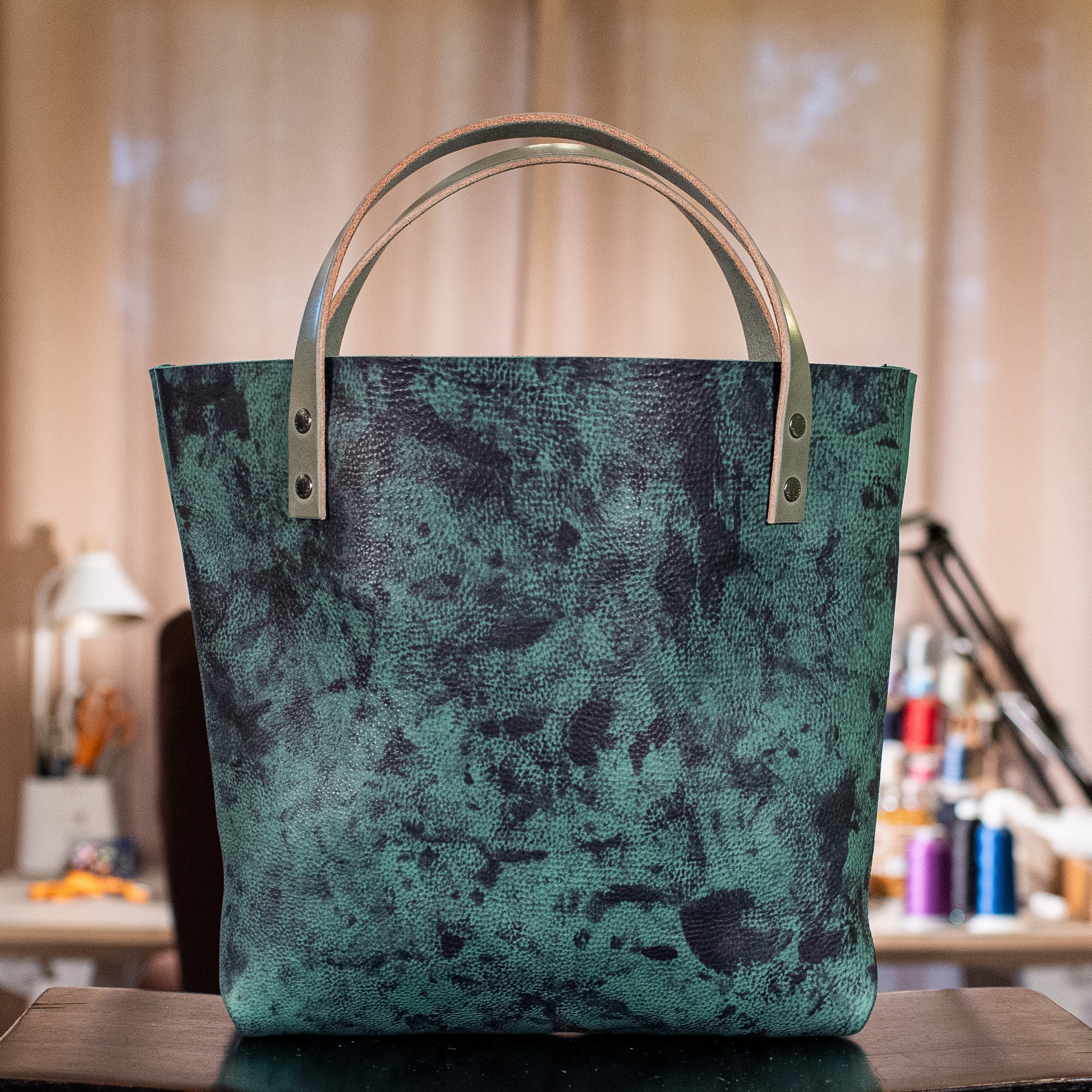 Alternative view of SoRetro Verdura Perfect FYG Leather Crossbody Tote – Monte Menta with Exclusivo San Esteban Dusk on Dusty Rose Cotton Webbing – Gunmetal Hardware