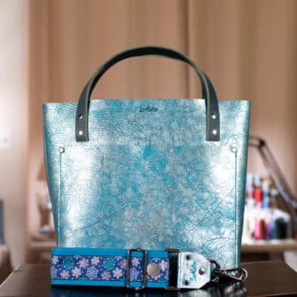 SoRetro Perfect FYG Leather Crossbody Tote – Aqua Embers with Limited Snowicane on Teal Cotton Webbing – Gunmetal Hardware