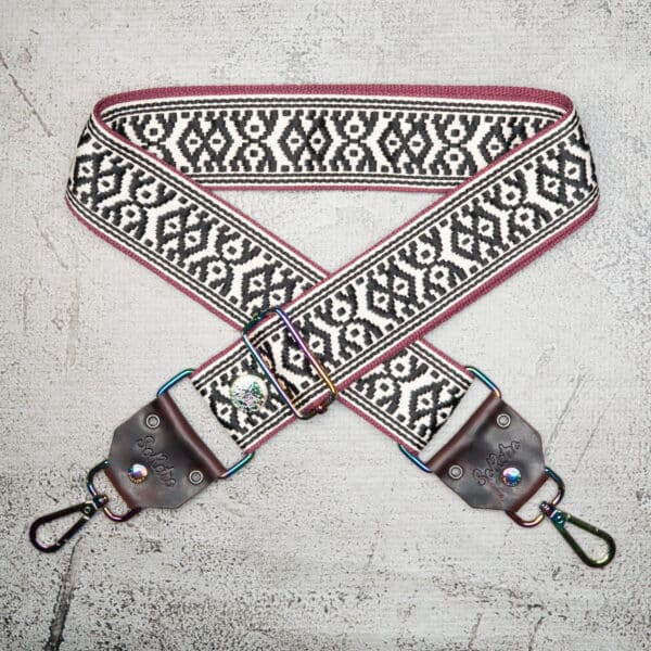 MoonQuarryonDarkCherry-Chromalusion-20-DSC05804-3-(site)-1000x1000