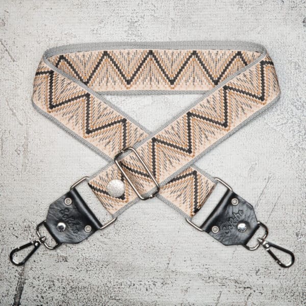 SawtoothDesertonLightGrayCotton-Silver-20-DSC05805-4-(site)-1000x1000