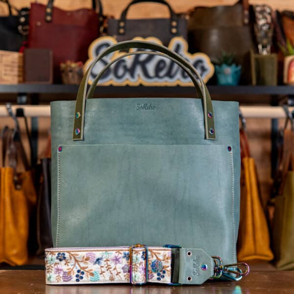 DSC06115-3-(site)-1000x1000