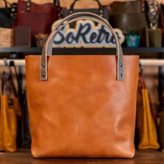 Alternative view of SoRetro Especial Perfect FYG Leather Crossbody Tote – Dried Wheat with Exclusivo Grove Park Gardens Gray on Sand Cotton Webbing – Gunmetal Hardware