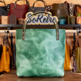 Alternative view of SoRetro Verdura Perfect FYG Leather Crossbody Tote – Scorza Di Anguria with Exclusivo Baby's Breath Ocean on Wide Nubby Rainbow for Webbing – Chromalusion Hardware