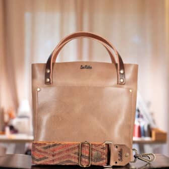 SoRetro Verdura Mini+ FYG Leather Crossbody Tote – Mare Sabbiosa with Heritage Ontonagon Sunset on Cinnamon Cotton Webbing – Bronze Hardware